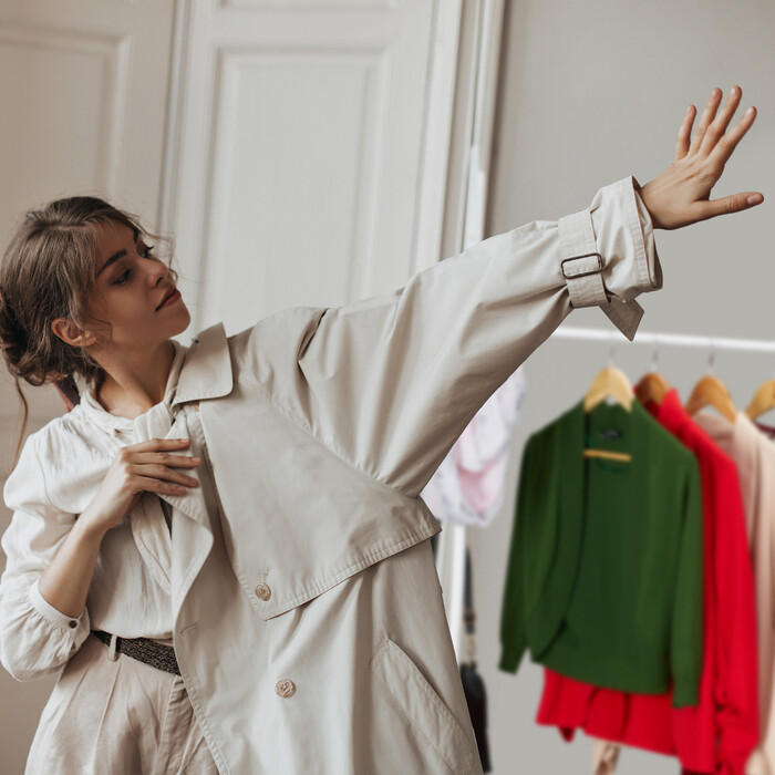 Relaxdays Weiße Garderobe mit Rollen