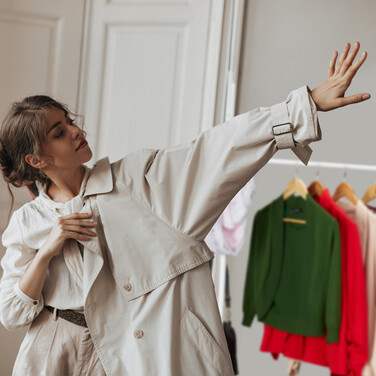 Relaxdays Weiße Garderobe mit Rollen